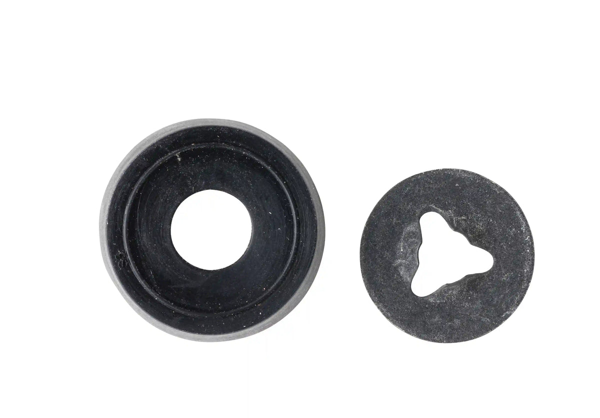 Pump Cup + Nut